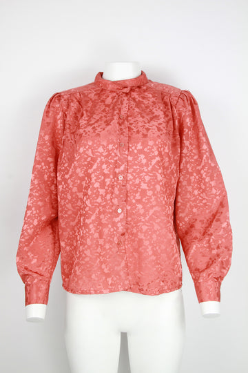 80s coral pink blouse with shiny pattern
