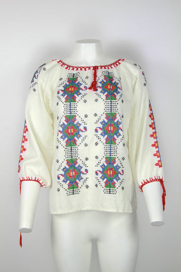 Three quarter sleeved cross stitched blouse - S